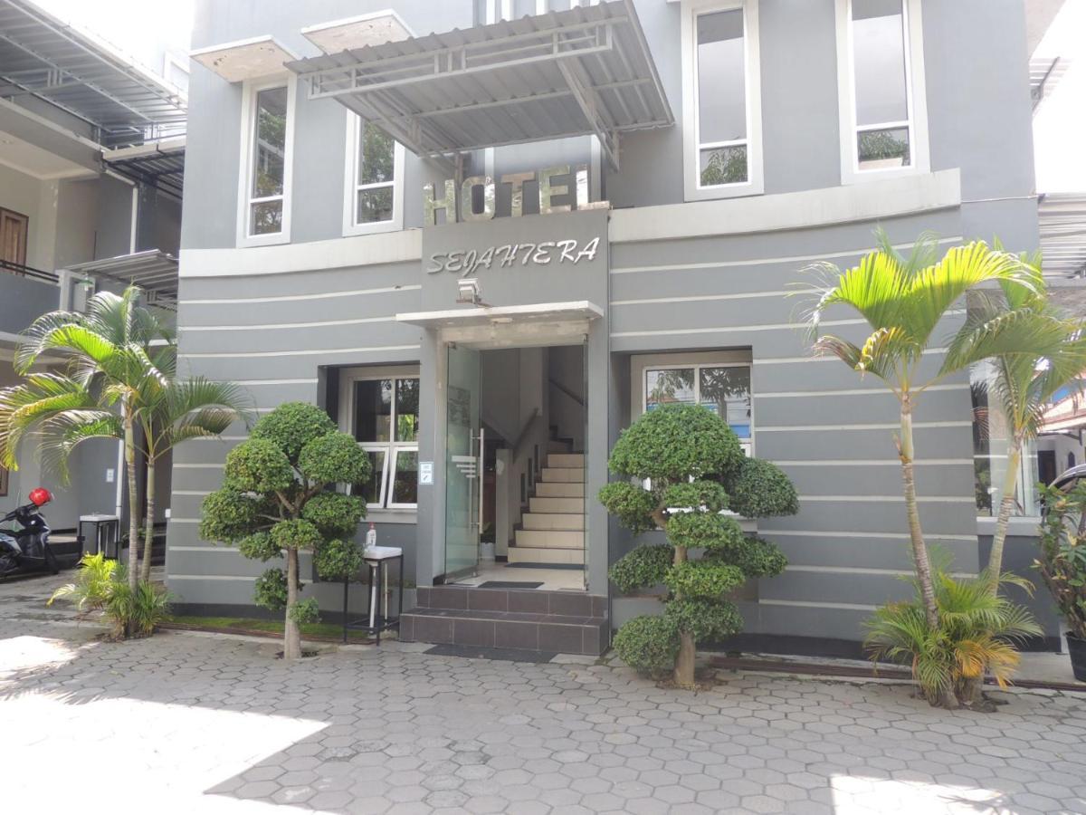 Hotel Sejahtera Kebumen Екстериор снимка