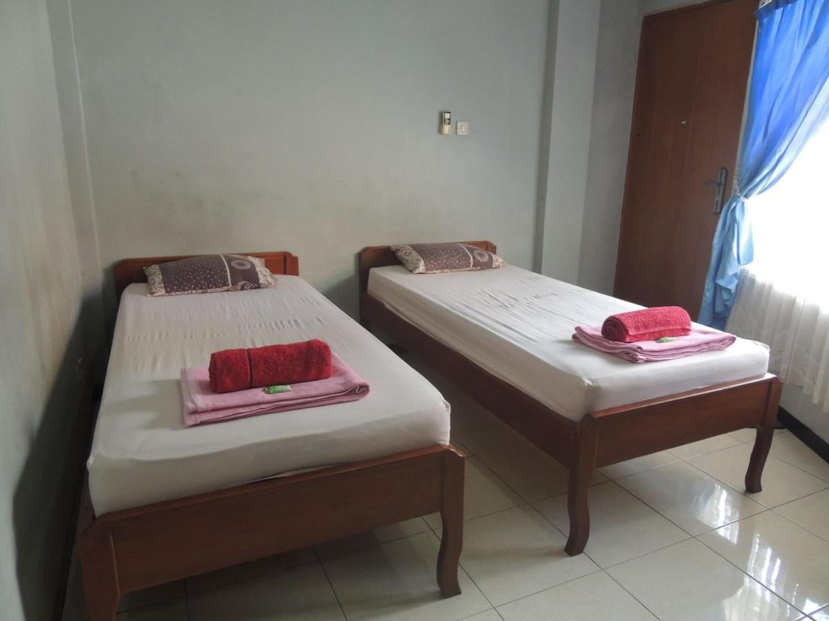 Hotel Sejahtera Kebumen Екстериор снимка